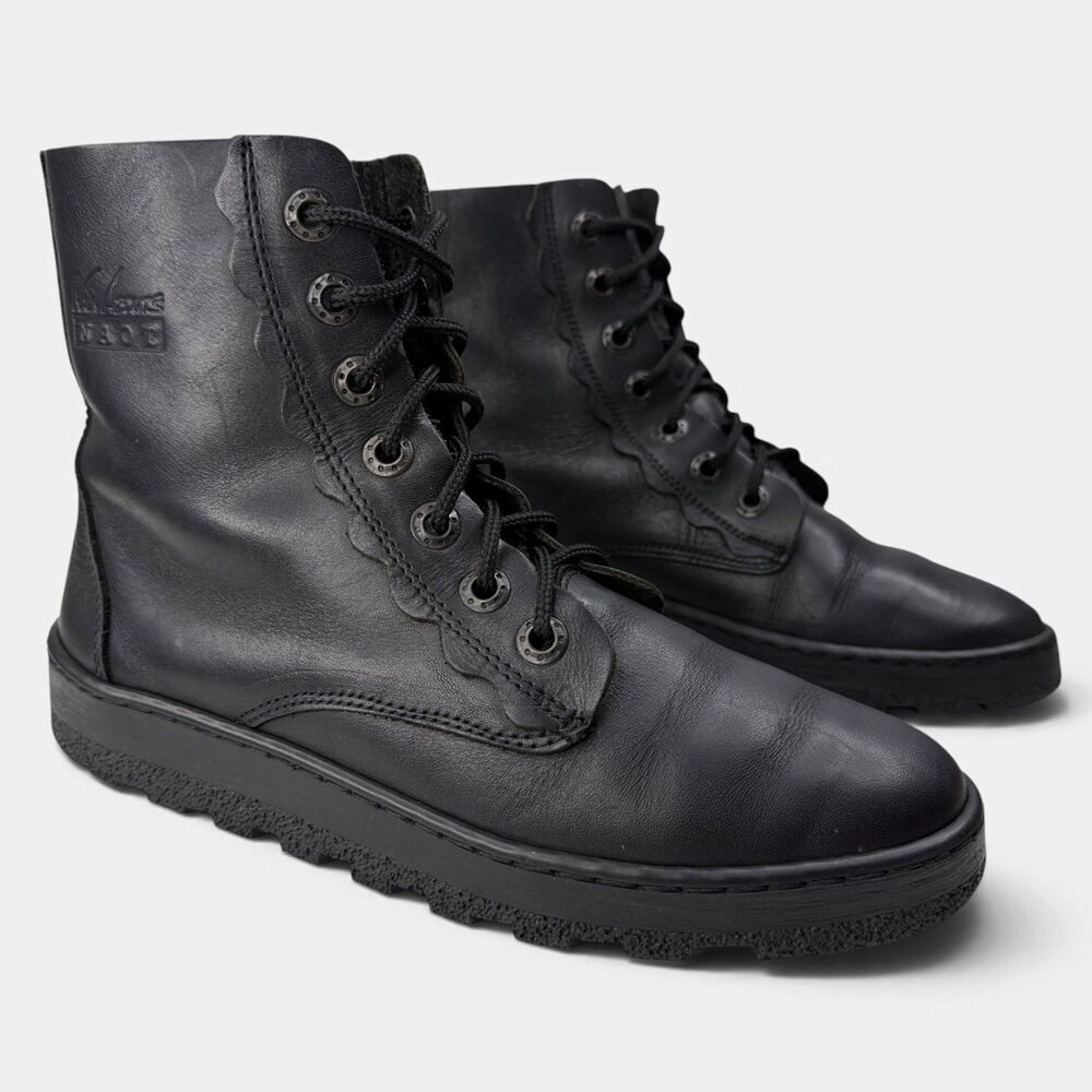 NAOT Walk Abouts Black Soft Leather Lace Up Boots EU 38